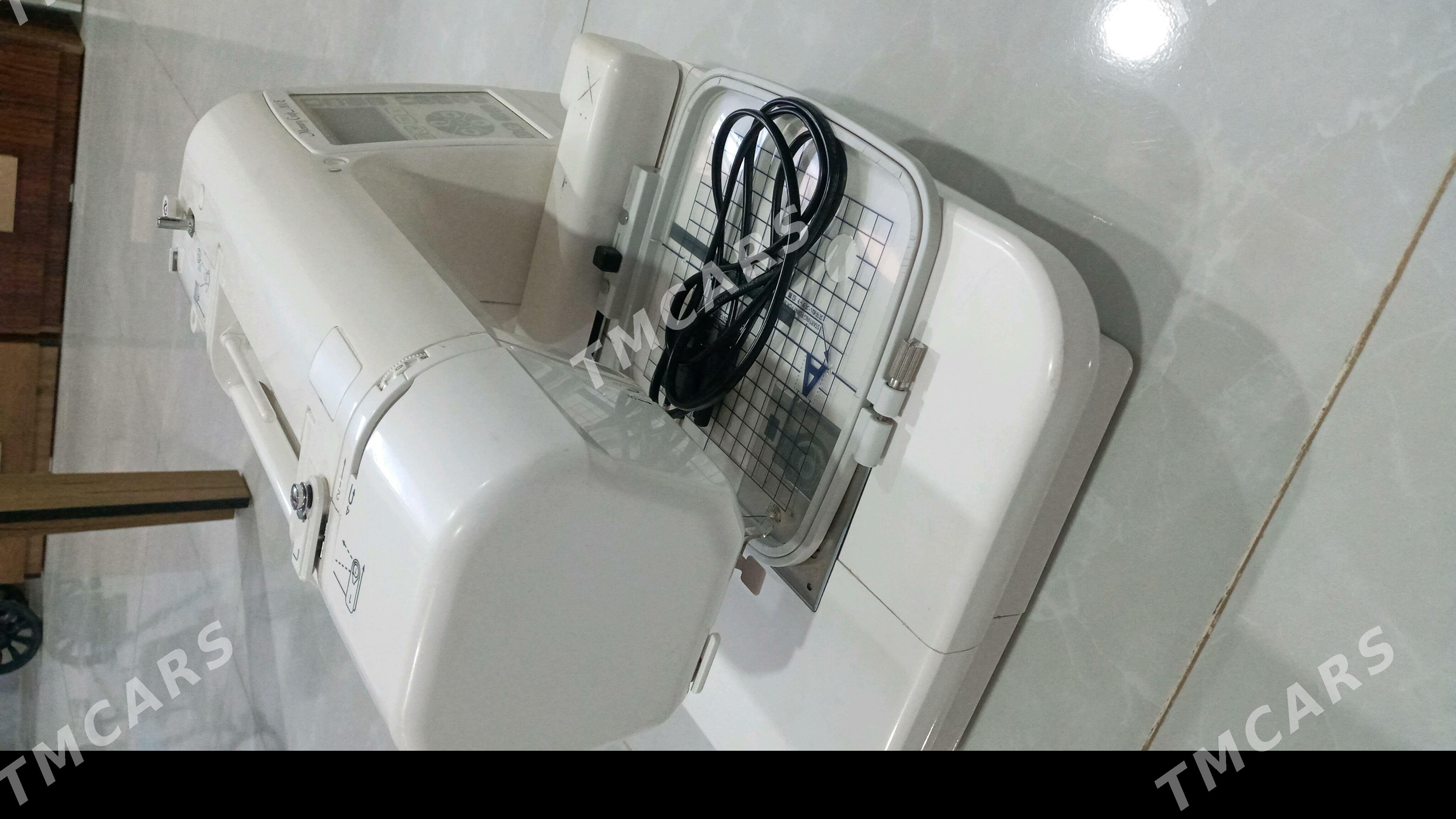 JANOME 200 E - Mary - img 2