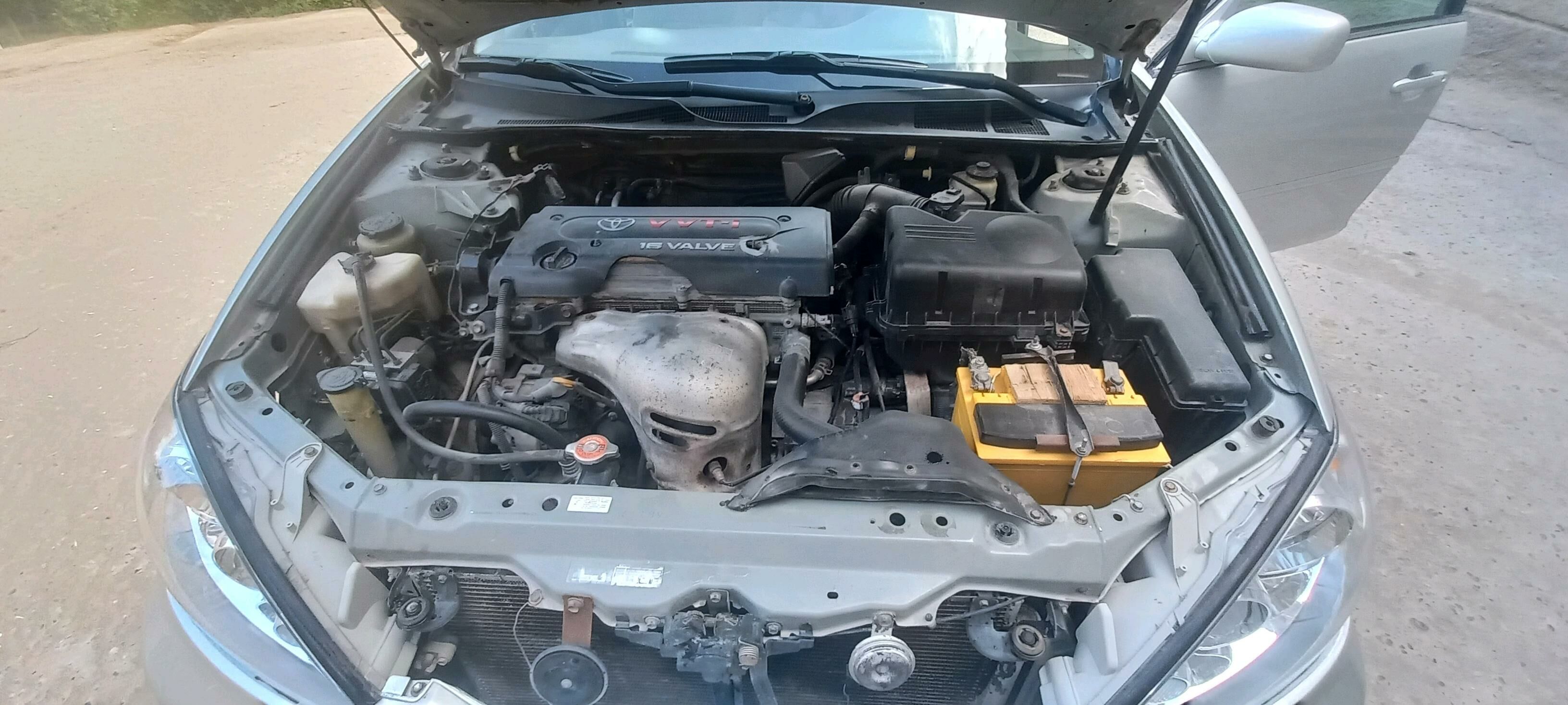 Toyota Camry 2004 - 160 000 TMT - Halaç - img 6