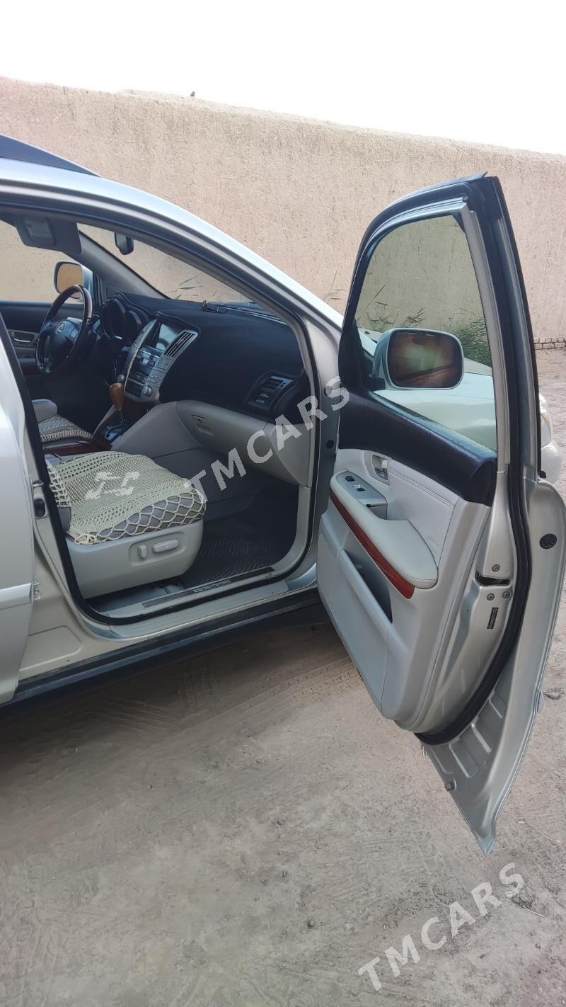 Lexus RX 330 2003 - 225 000 TMT - Гурбансолтан Едже - img 4