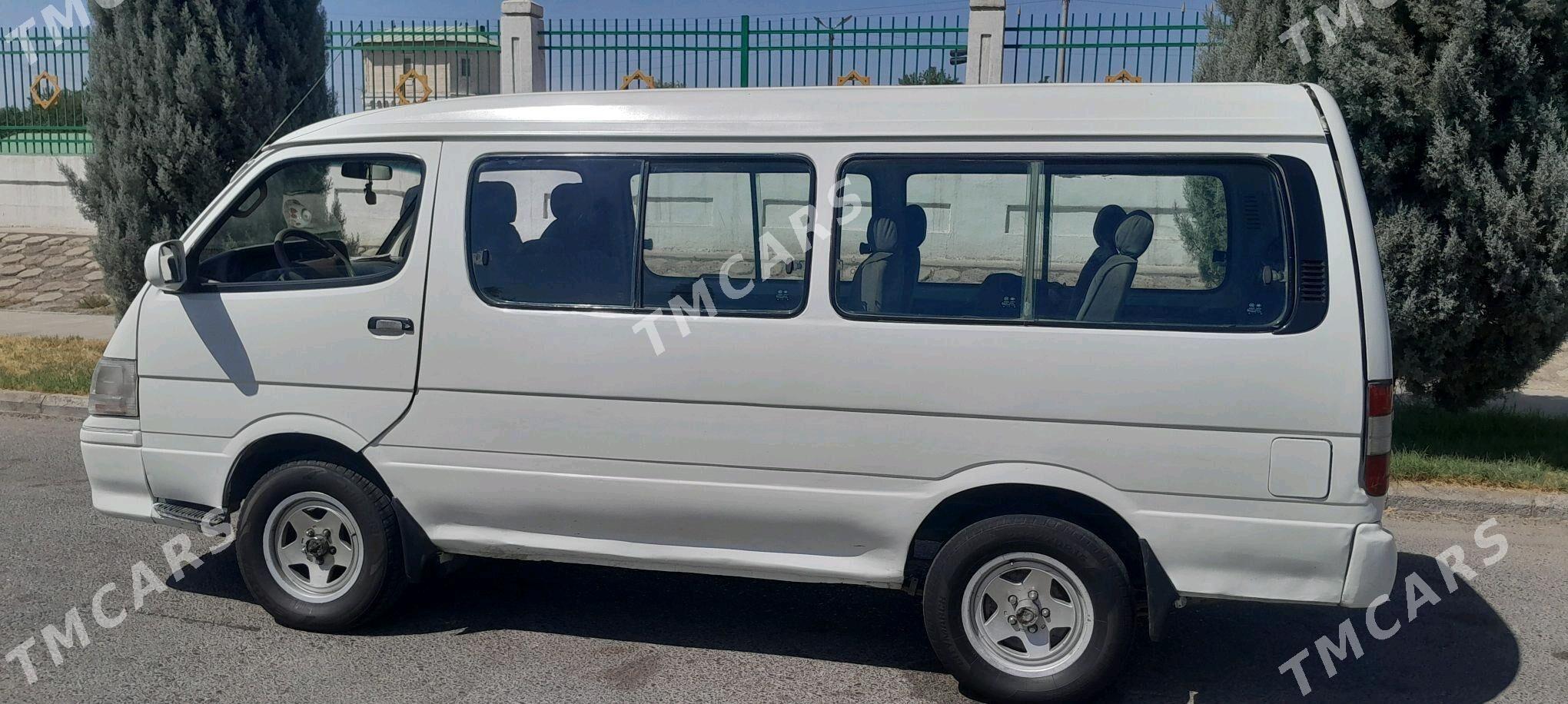 Toyota Hiace 2009 - 65 000 TMT - Mary - img 4