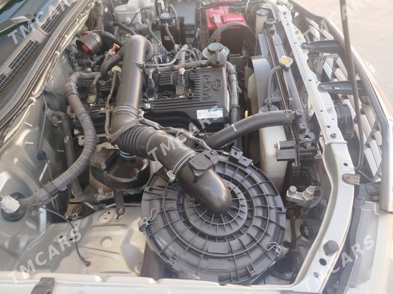 Toyota Hilux 2014 - 400 000 TMT - Балканабат - img 6