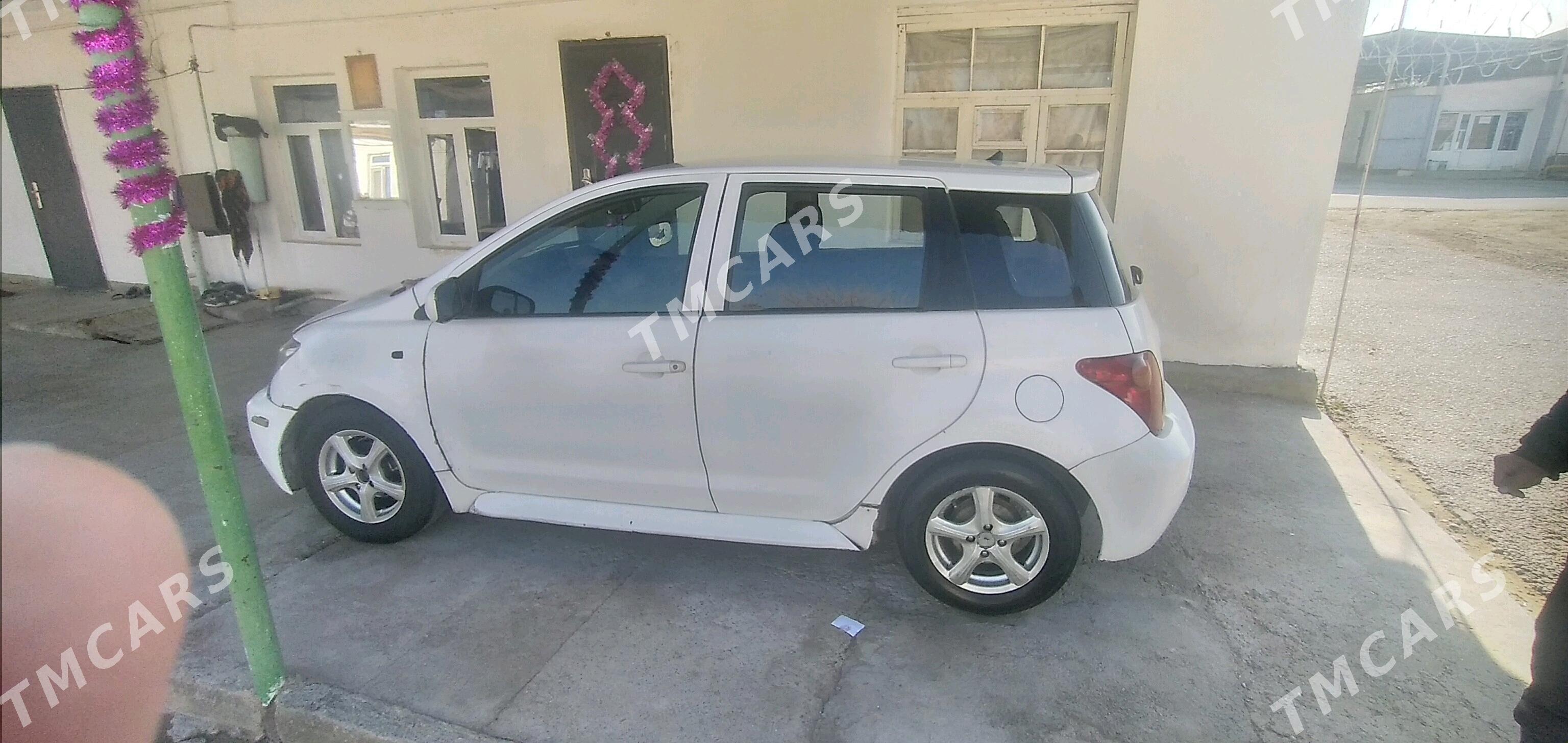 Toyota Yaris 2004 - 90 000 TMT - Гёкдепе - img 4