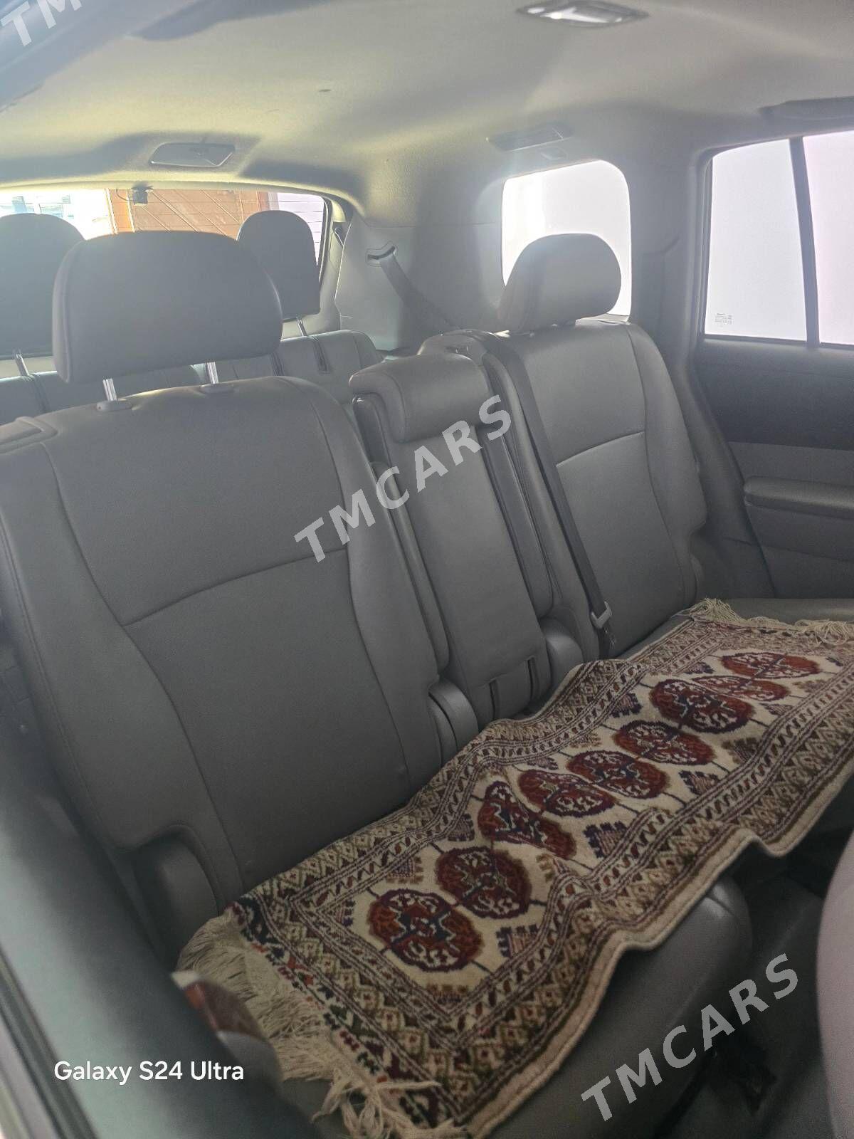 Toyota Highlander 2012 - 345 000 TMT - Köneürgenç - img 5