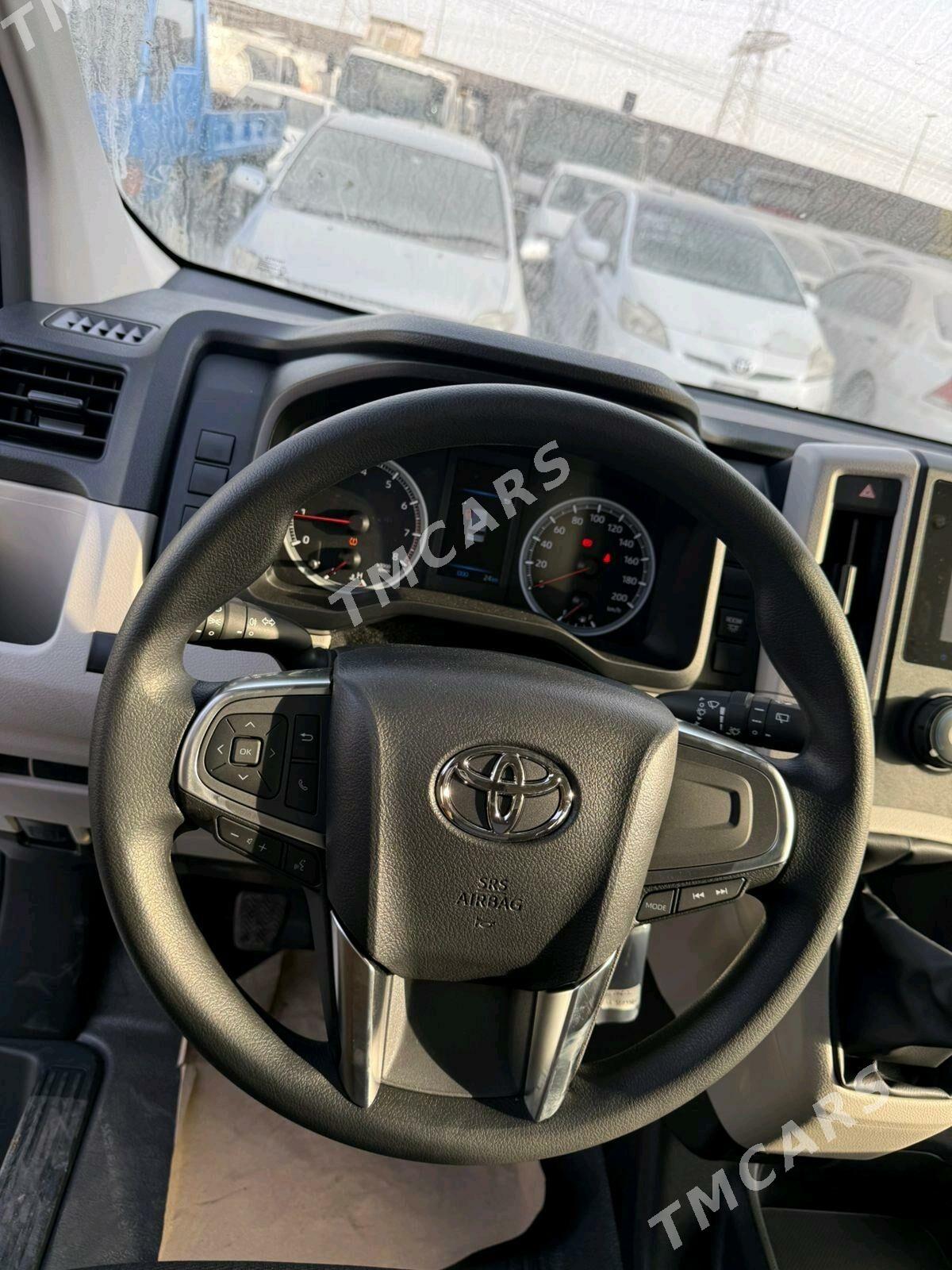 Toyota Hiace 2025 - 830 000 TMT - Балканабат - img 9