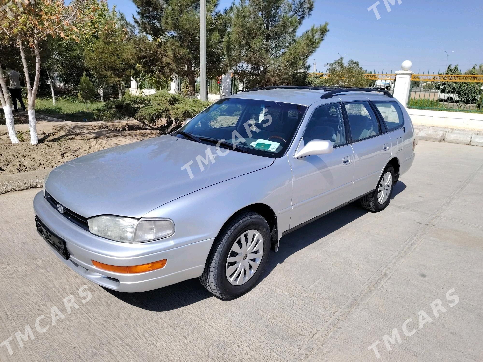 Toyota Camry 1993 - 110 000 TMT - Ýolöten - img 2