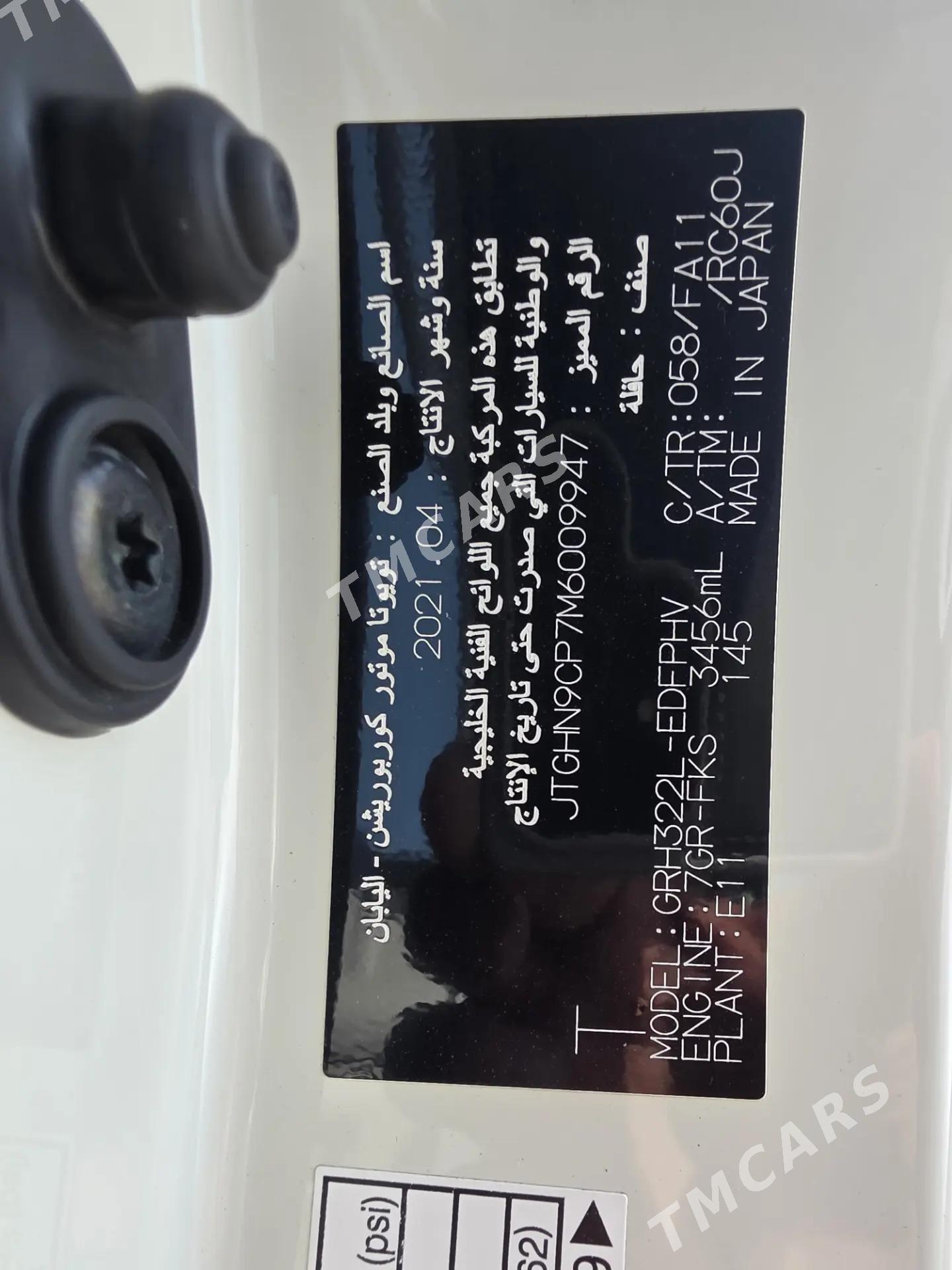 Toyota Hiace 2021 - 680 000 TMT - Мары - img 3