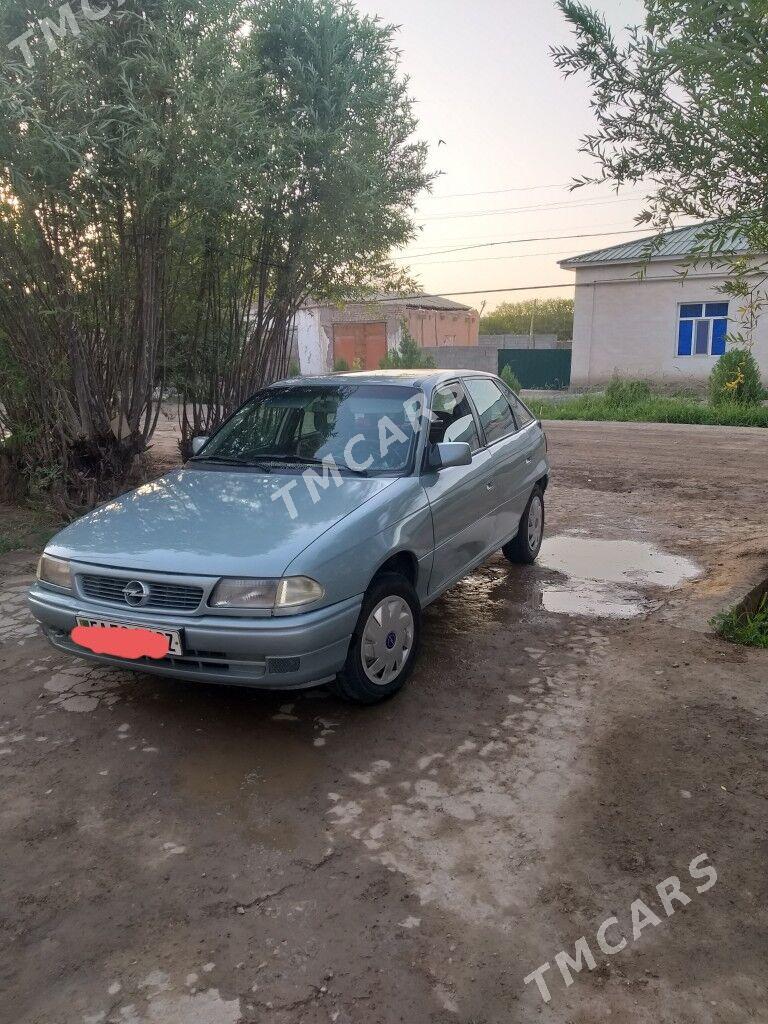 Opel Astra 1992 - 36 000 TMT - Кёнеургенч - img 2