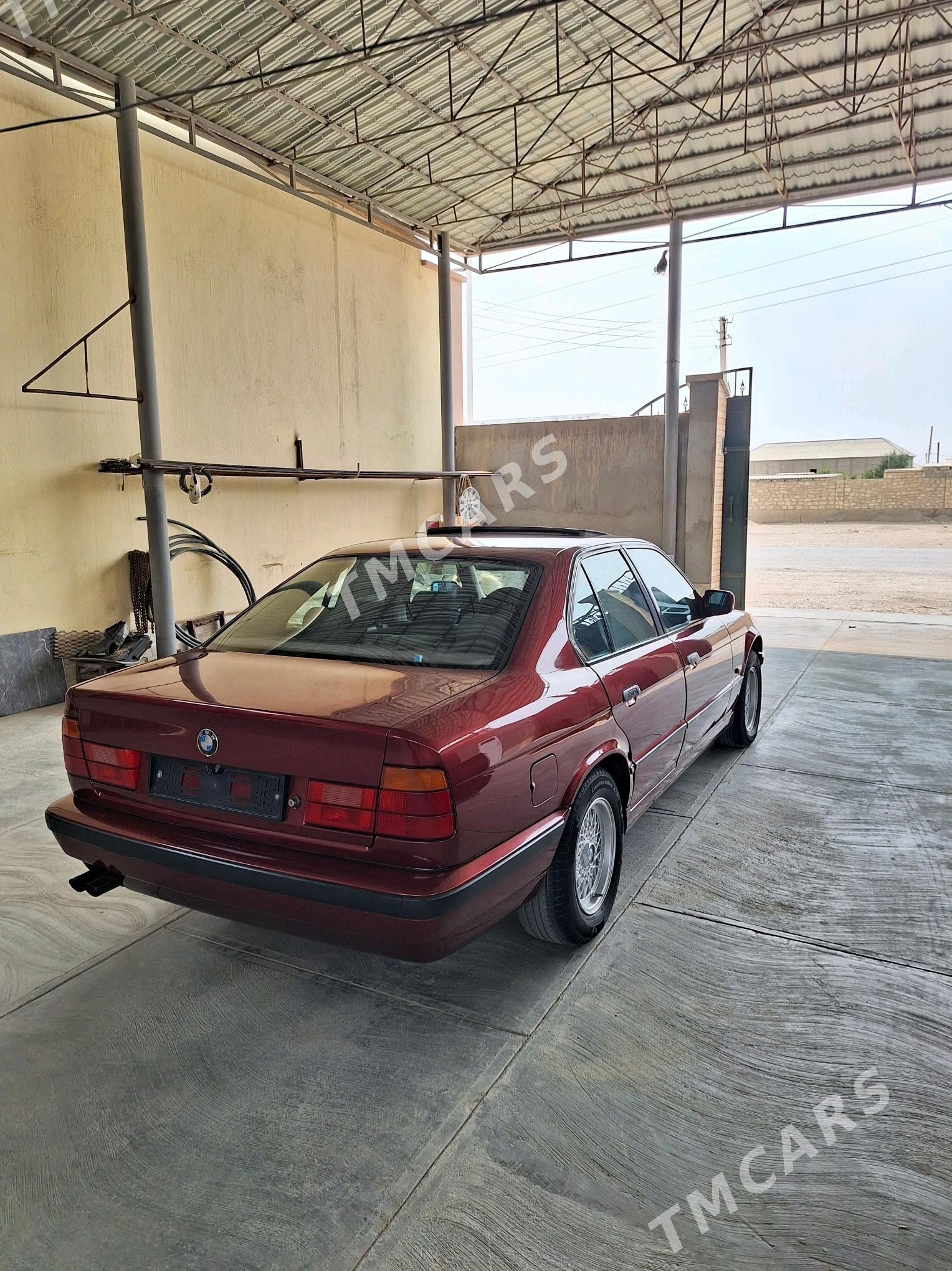 BMW 525 1992 - 60 000 TMT - Гумдаг - img 2