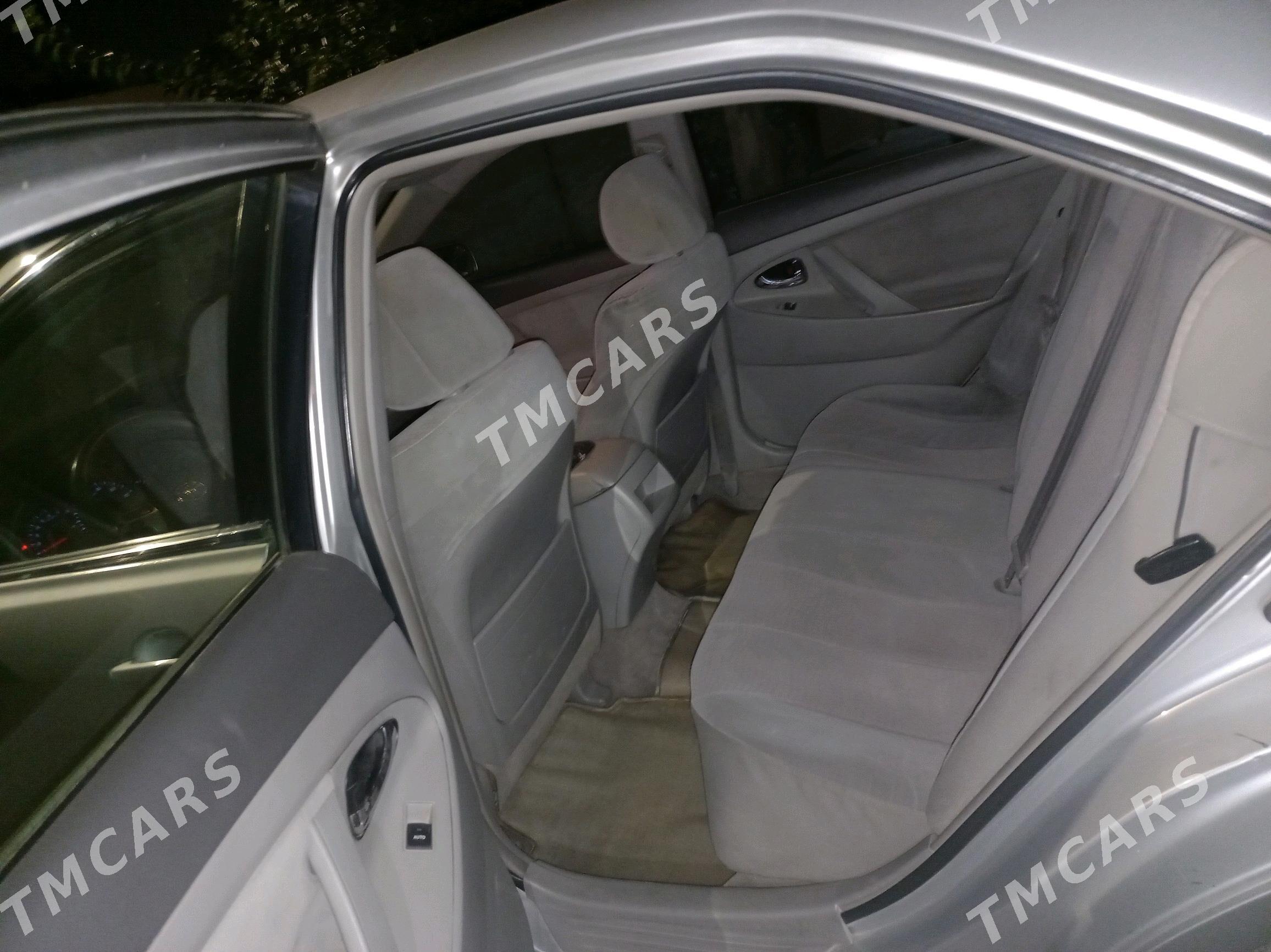 Toyota Camry 2009 - 165 000 TMT - 30 мкр - img 6