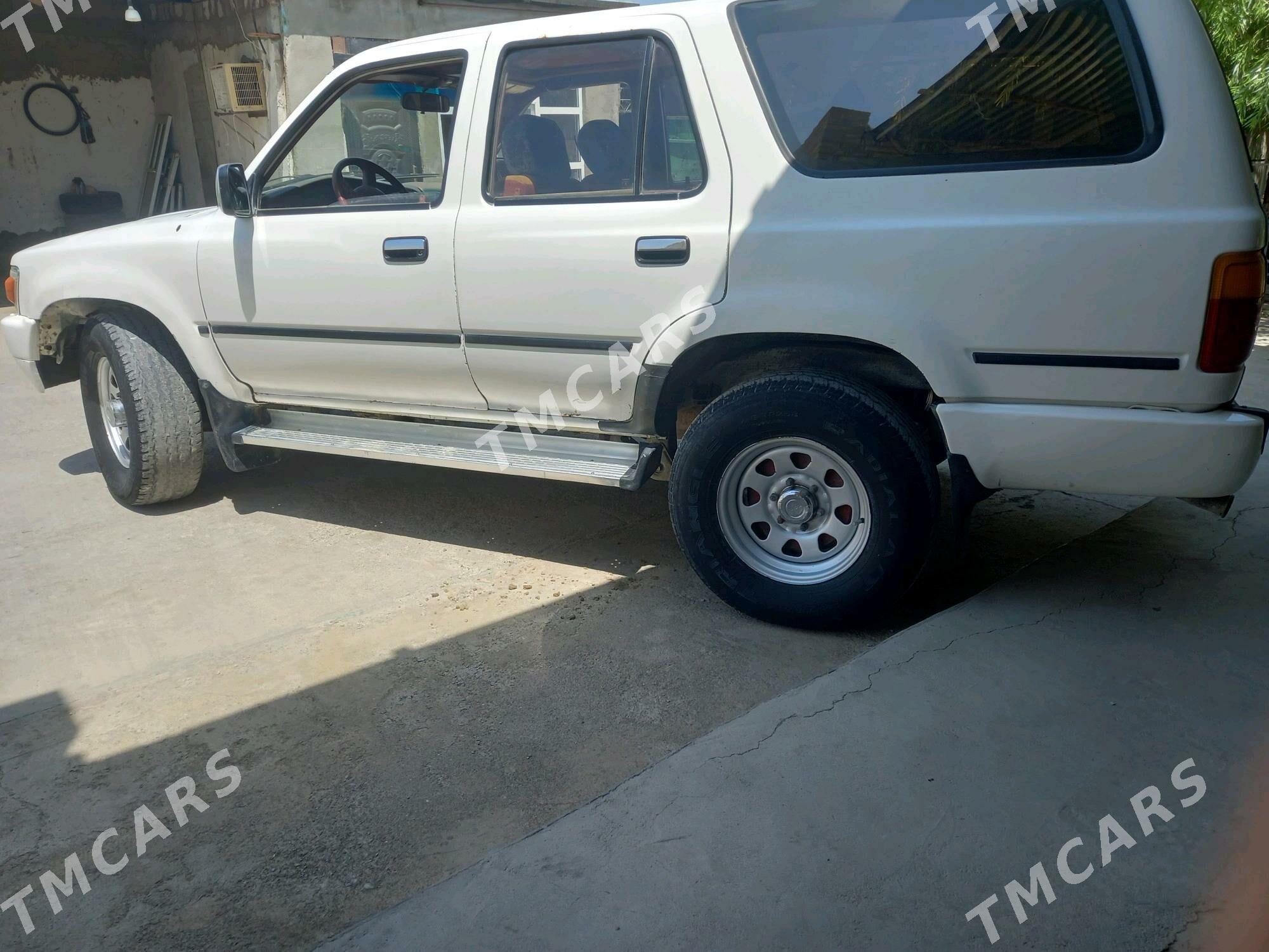 Toyota 4Runner 1991 - 50 000 TMT - Bäherden - img 5