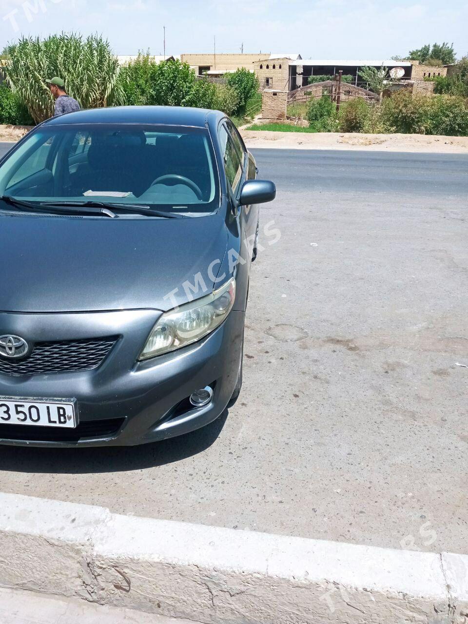Toyota Corolla 2009 - 133 000 TMT - Туркменабат - img 3