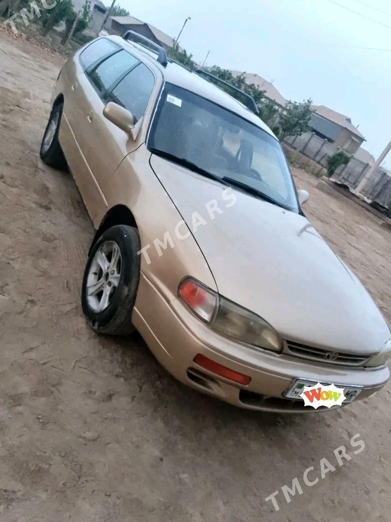 Toyota Camry 1995 - 70 000 TMT - Sakarçäge - img 3