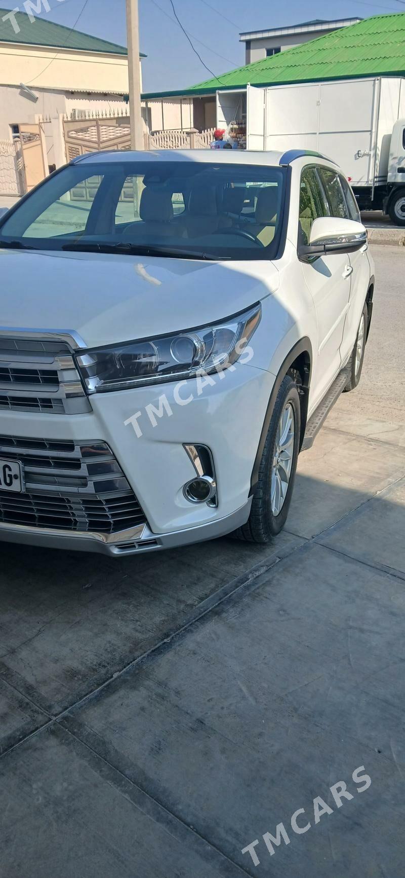 Toyota Highlander 2017 - 475 000 TMT - 15-nji tapgyr - img 2