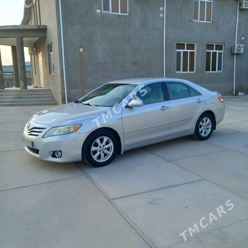 Toyota Camry 2010 - 229 000 TMT - Balkanabat - img 2