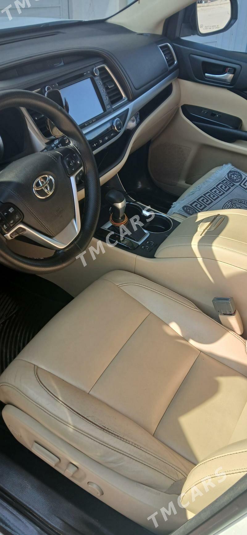 Toyota Highlander 2017 - 475 000 TMT - 15-nji tapgyr - img 3
