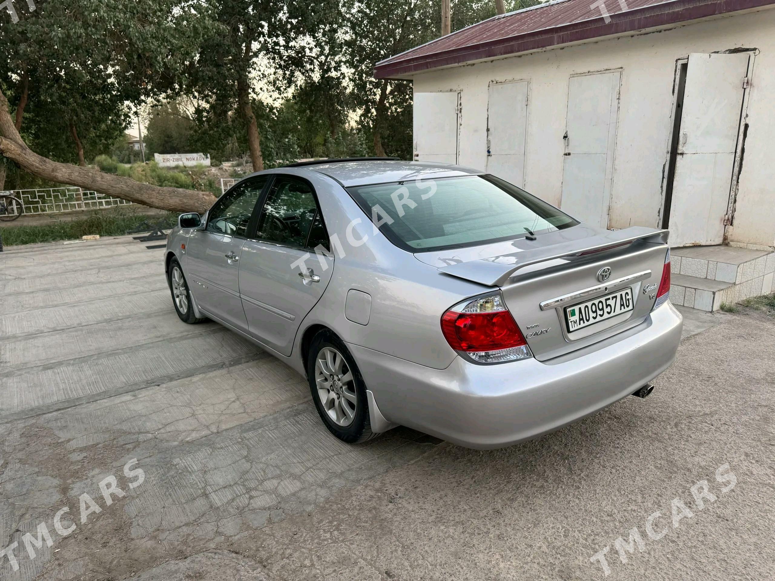 Toyota Camry 2002 - 195 000 TMT - ул. Подвойского (Битарап Туркменистан шаёлы) - img 4