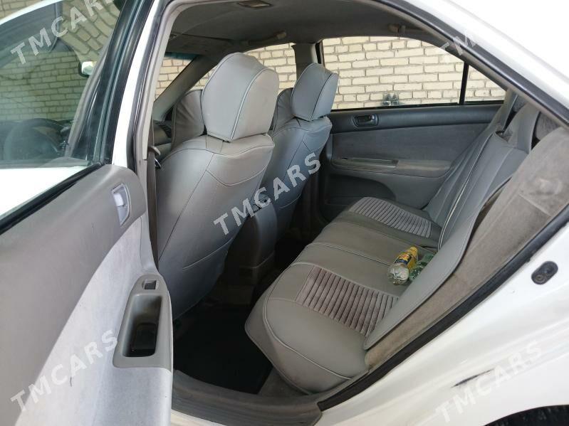 Toyota Camry 2004 - 134 000 TMT - Халач - img 2
