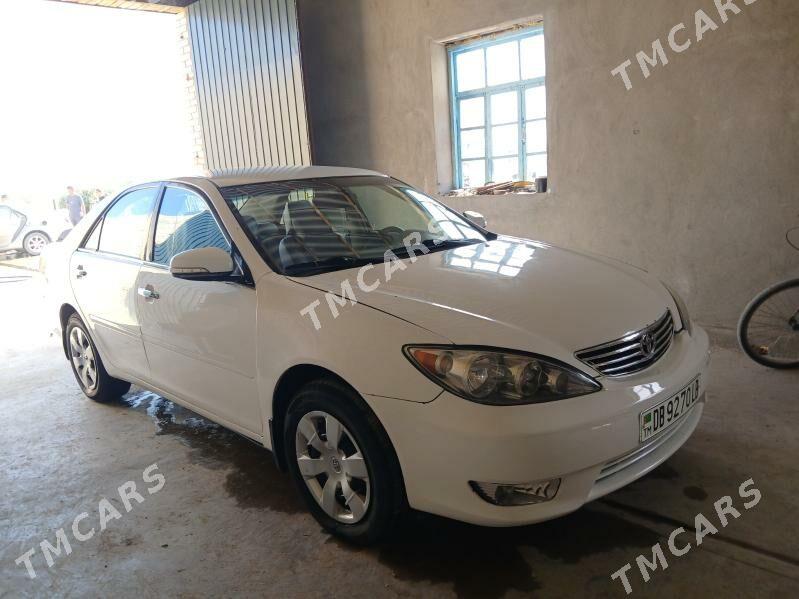 Toyota Camry 2004 - 134 000 TMT - Халач - img 4