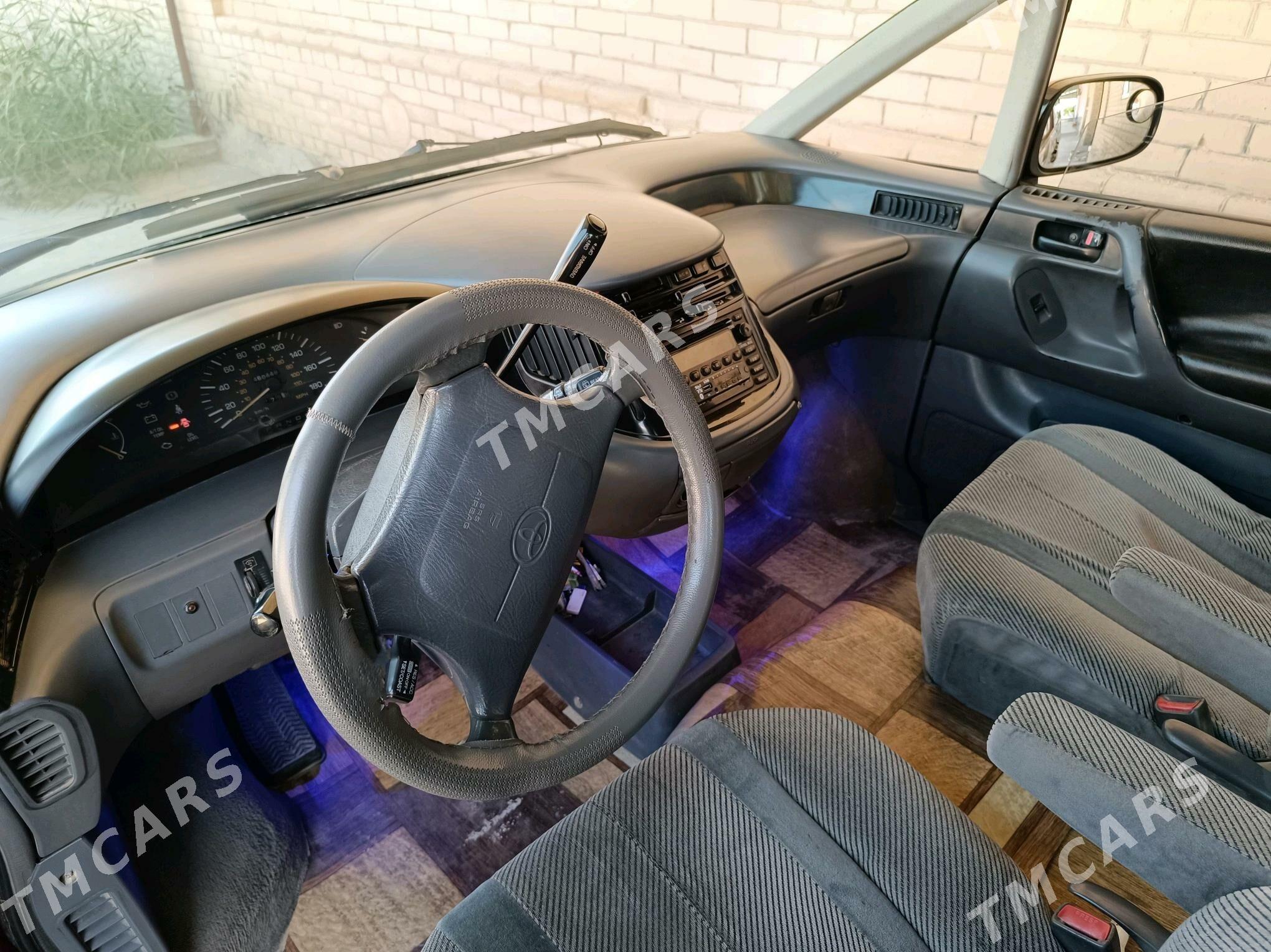 Toyota Previa 1992 - 80 000 TMT - Чарджоу - img 3