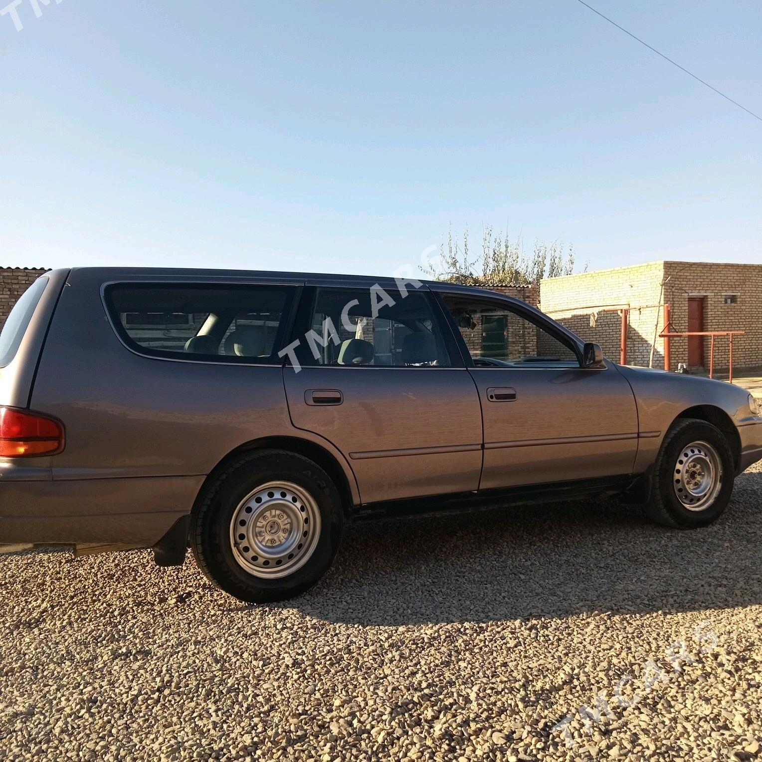 Toyota Camry 1992 - 75 000 TMT - Mary - img 2