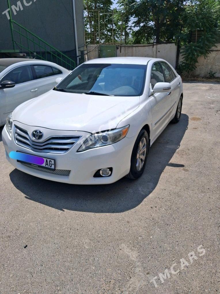 Toyota Camry 2009 - 140 000 TMT - Bedew - img 2
