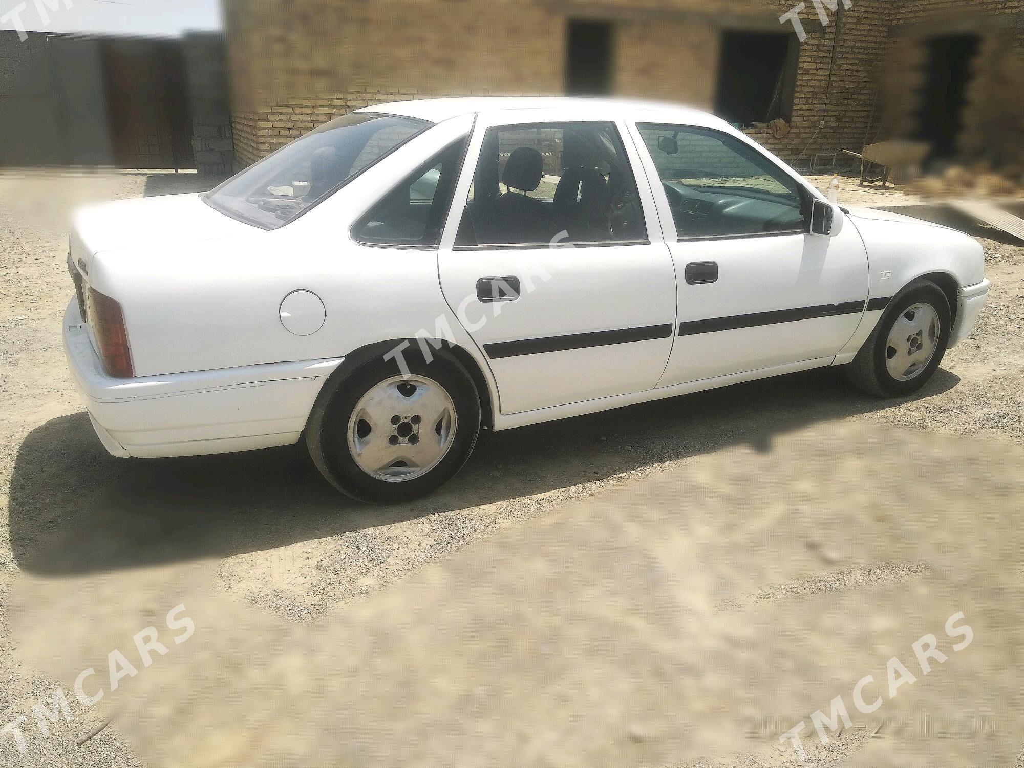 Opel Vectra 1991 - 28 000 TMT - Bäherden - img 2