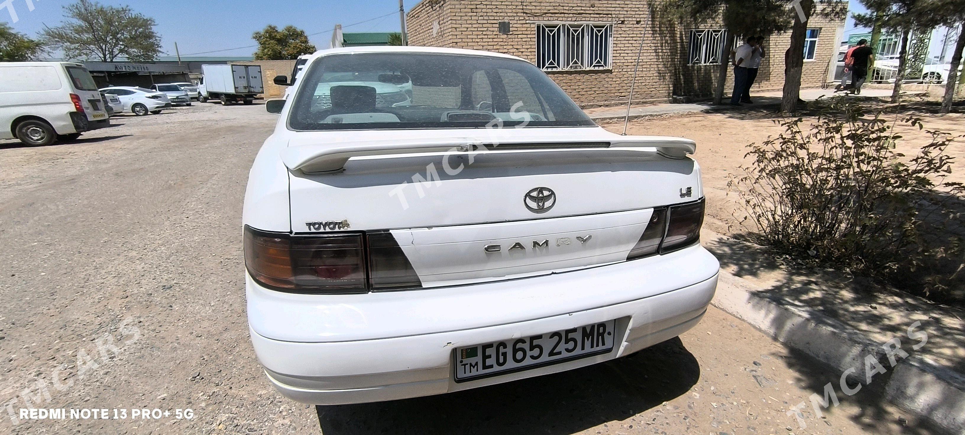 Toyota Camry 1993 - 62 000 TMT - Mary - img 3