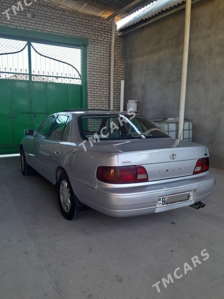 Toyota Camry 1992 - 98 000 TMT - Теджен - img 4