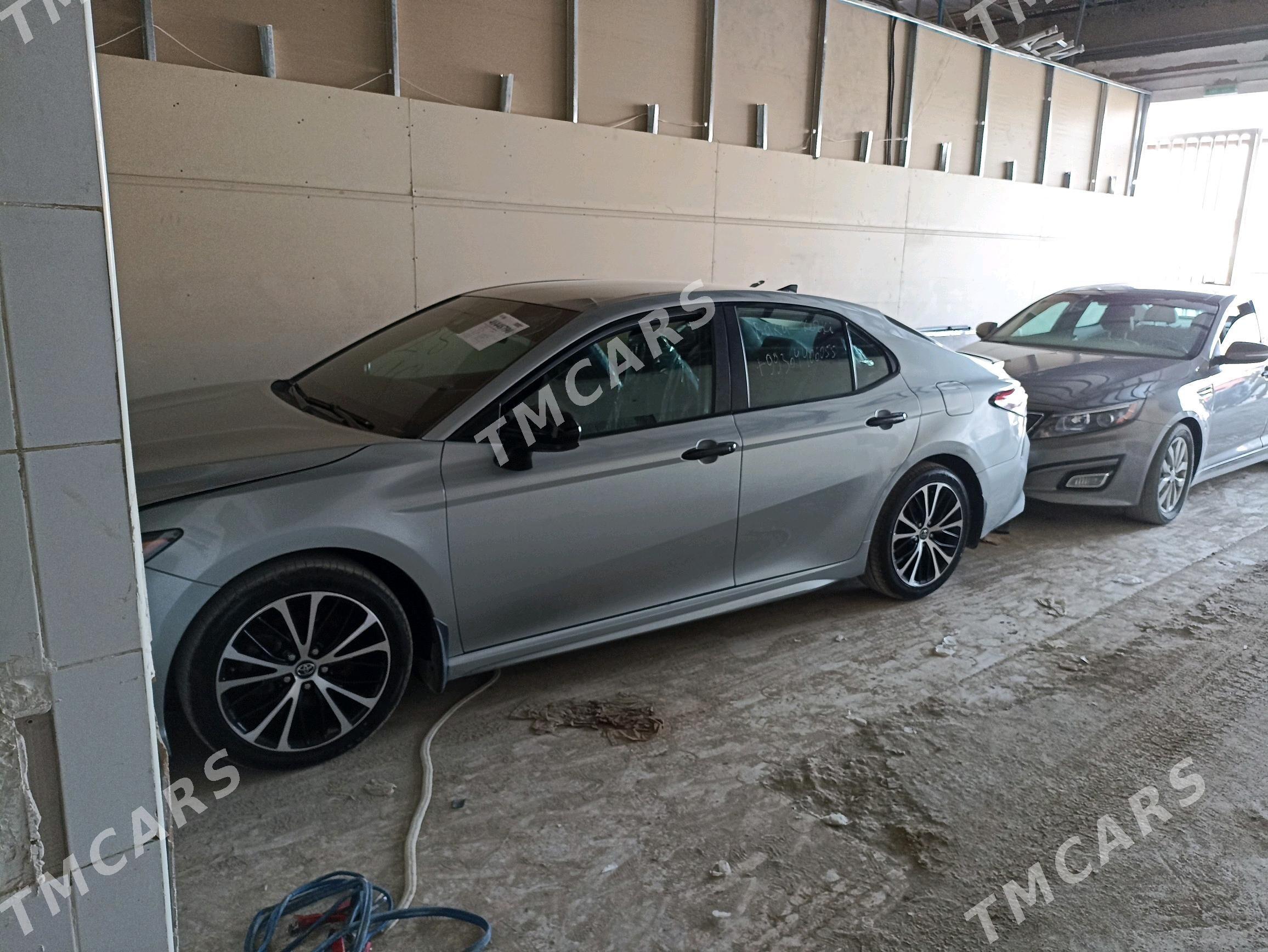 Toyota Camry 2020 - 340 000 TMT - Kerki - img 9