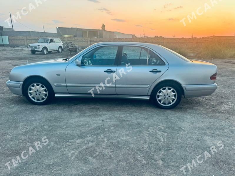 Mercedes-Benz E320 1999 - 145 000 TMT - Daşoguz - img 2