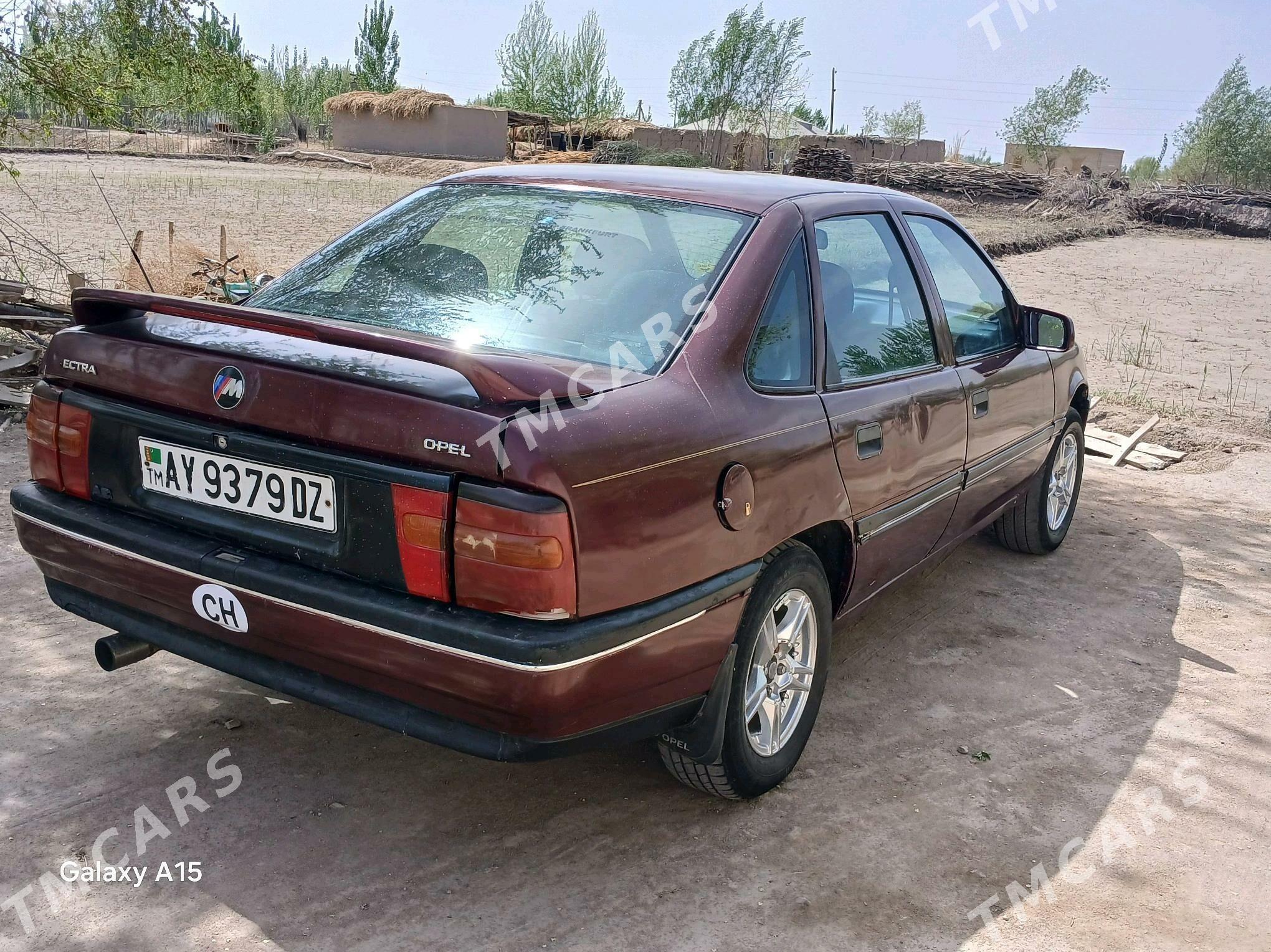 Opel Vectra 1992 - 26 000 TMT - Gubadag - img 2