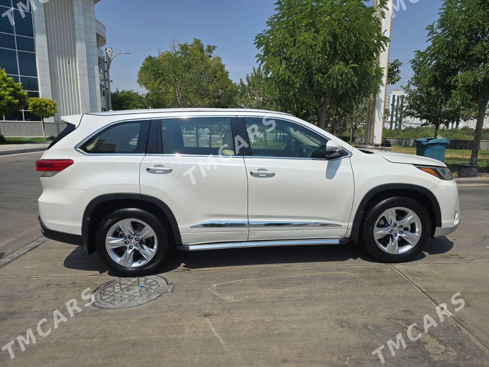 Toyota Highlander 2017 - 400 000 TMT - Олимпийский городок - img 4