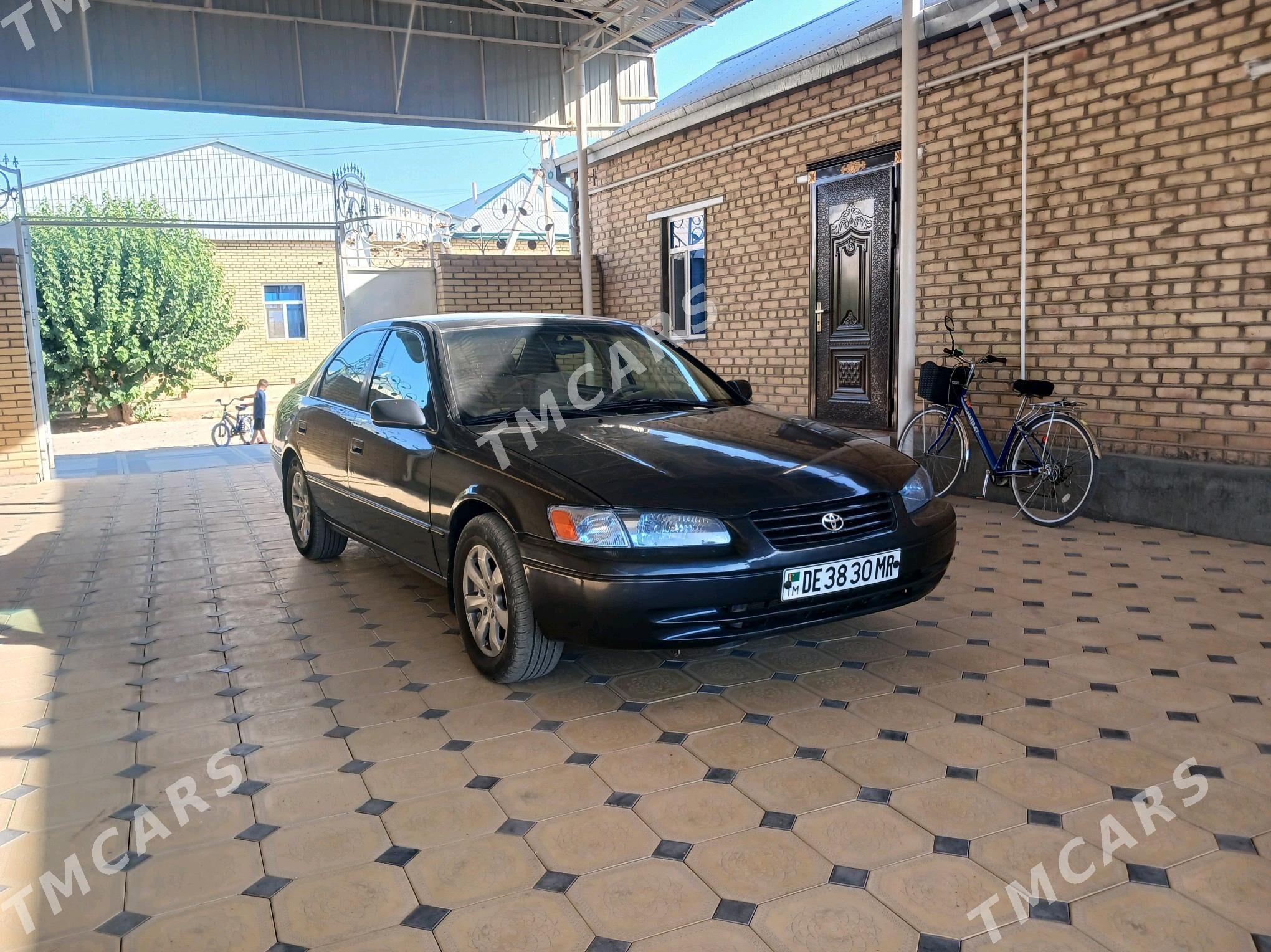 Toyota Camry 1999 - 130 000 TMT - Baýramaly - img 4