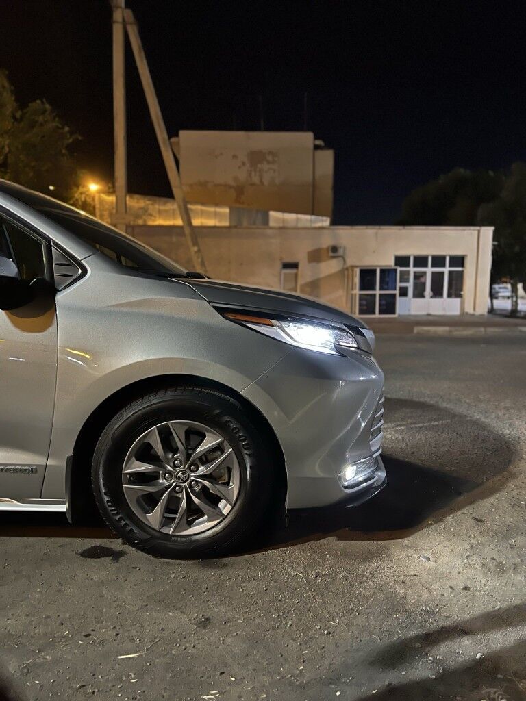 Toyota Sienna 2021 - 500 000 TMT - Daşoguz - img 7