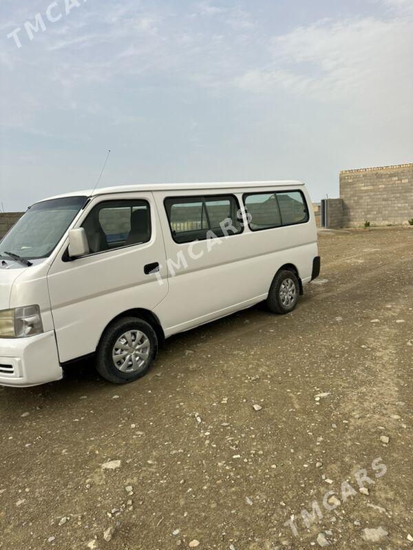 Nissan Urvan 2004 - 110 000 TMT - Ашхабад - img 2