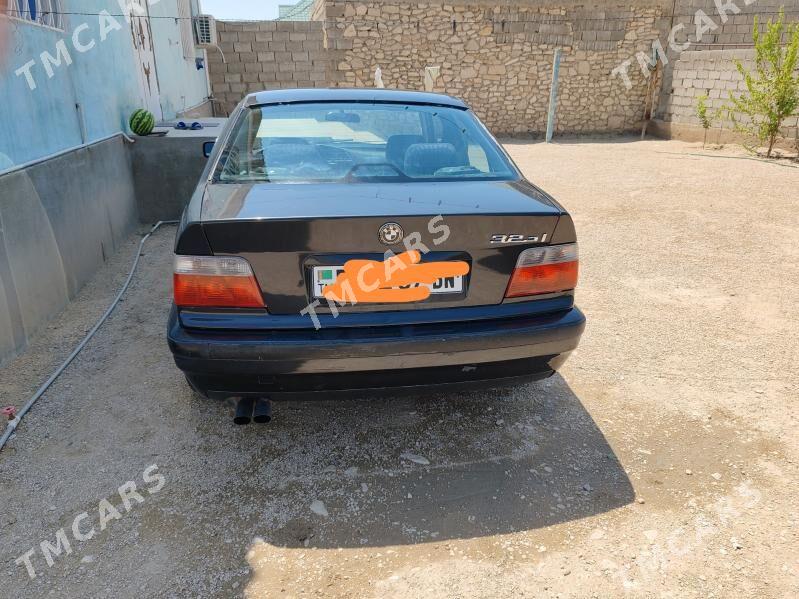 BMW 325 1993 - 33 000 TMT - Balkanabat - img 2