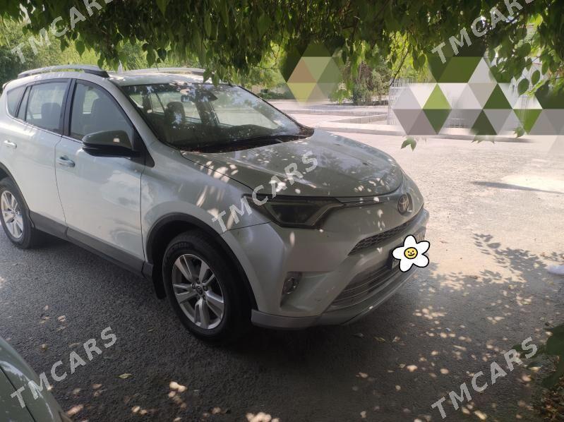 Toyota RAV4 2017 - 300 000 TMT - 30 mkr - img 3