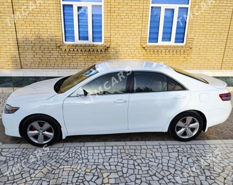 Toyota Camry 2010 - 155 555 TMT - Туркменабат - img 3