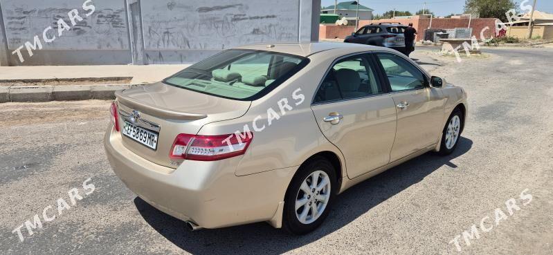 Toyota Camry 2011 - 170 000 TMT - Мары - img 3
