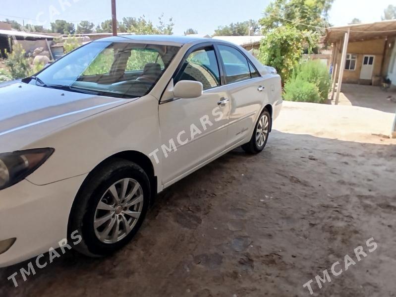 Toyota Camry 2005 - 145 000 TMT - Halaç - img 9
