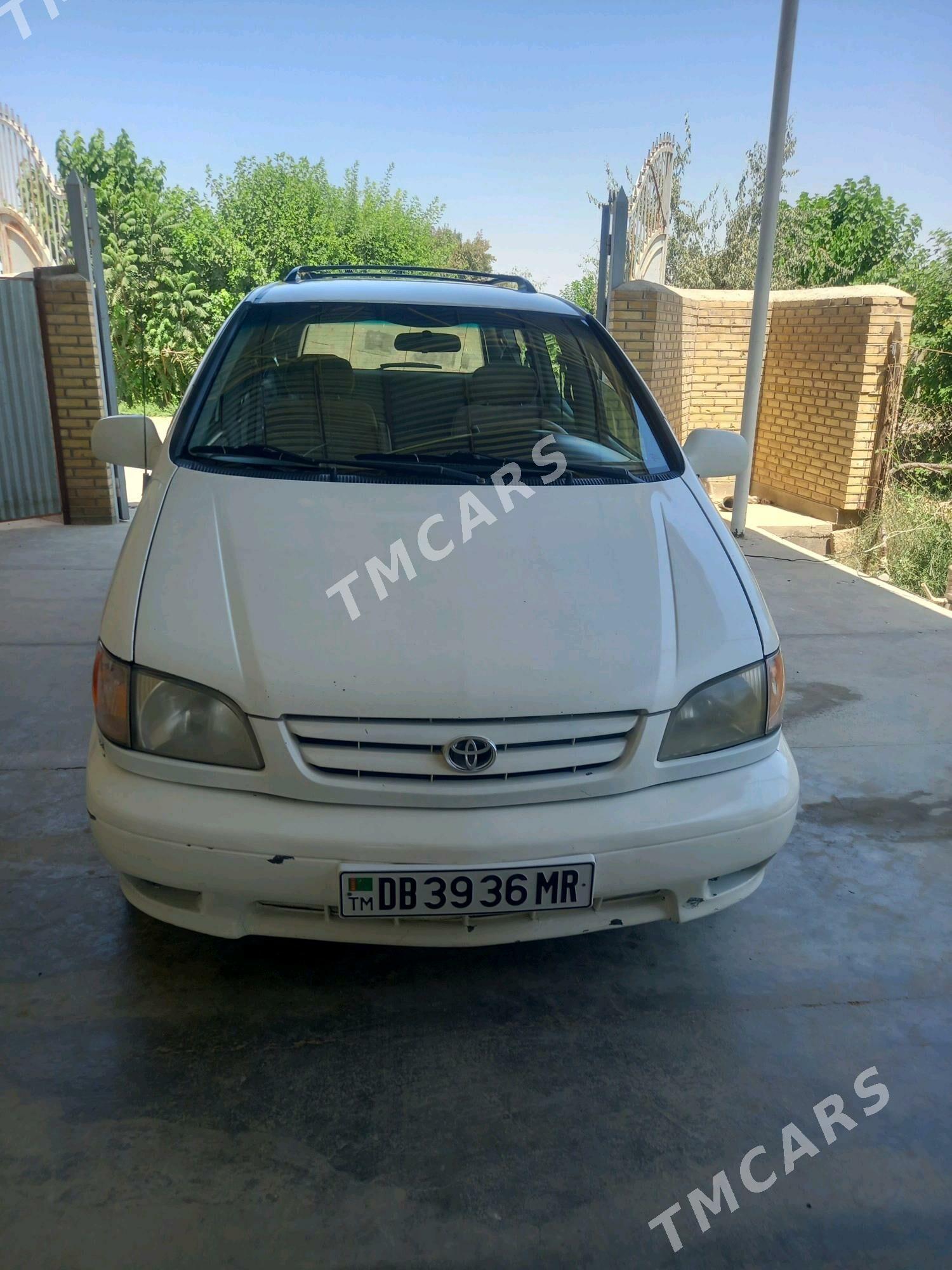 Toyota Sienna 2002 - 100 000 TMT - Мары - img 2