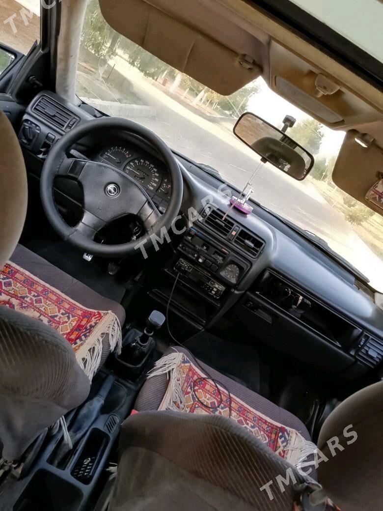 Opel Vectra 1992 - 18 000 TMT - Bäherden - img 3