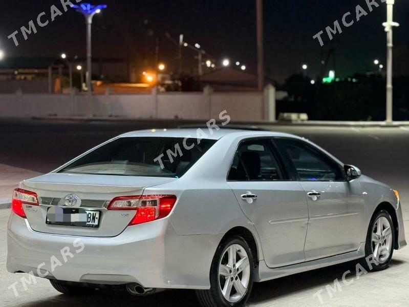Toyota Camry 2012 - 210 000 TMT - Балканабат - img 4