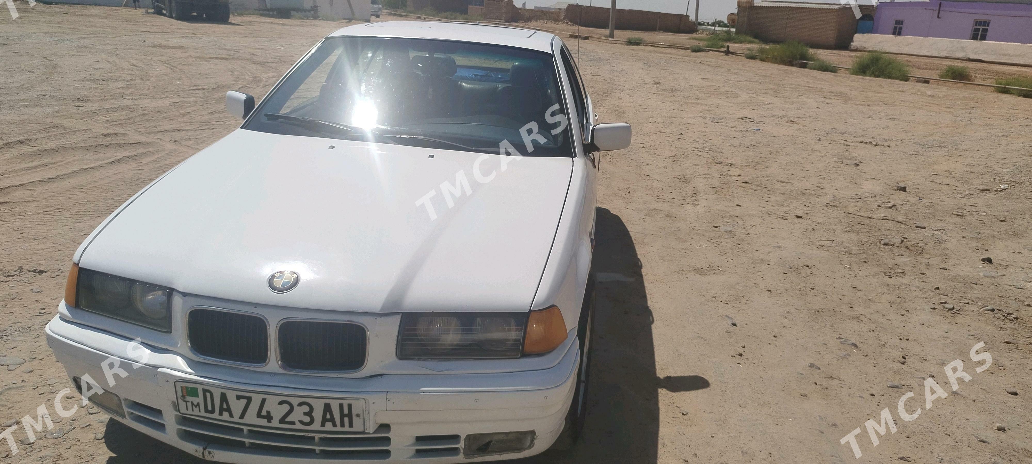 BMW 320 1992 - 45 000 TMT - Ёлётен - img 2