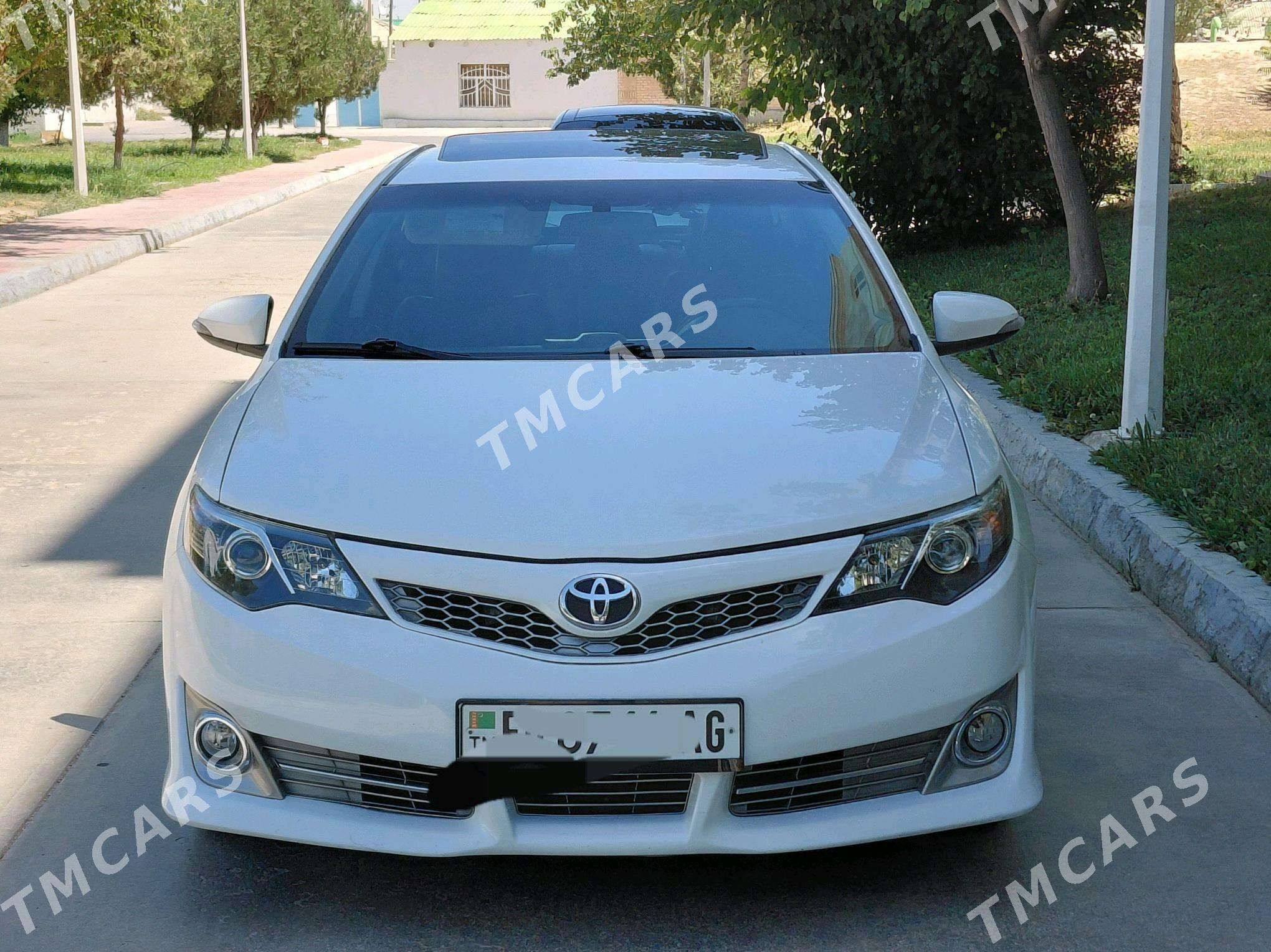 Toyota Camry 2012 - 230 000 TMT - Ашхабад - img 2