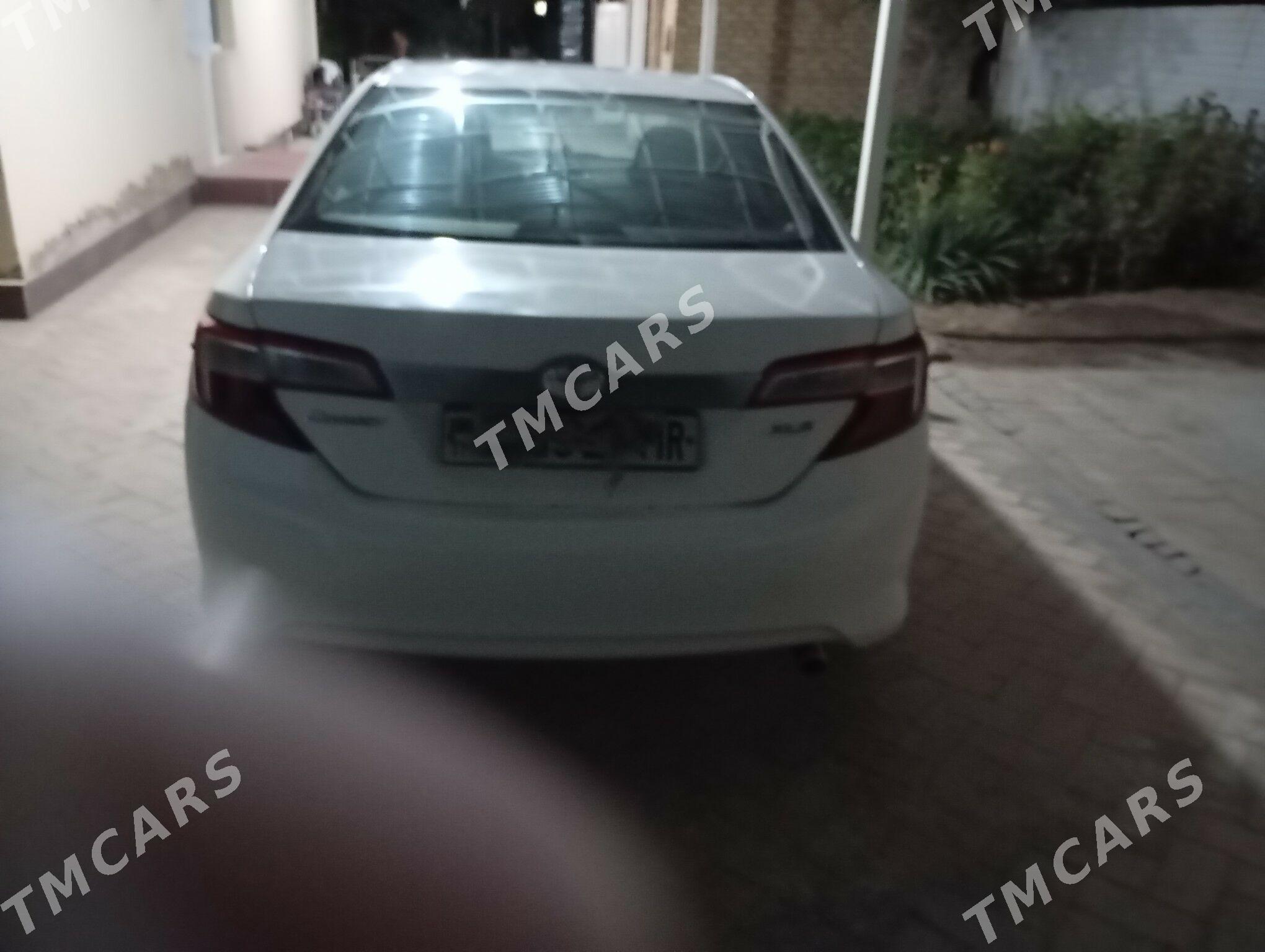 Toyota Camry 2012 - 155 000 TMT - Baýramaly - img 2