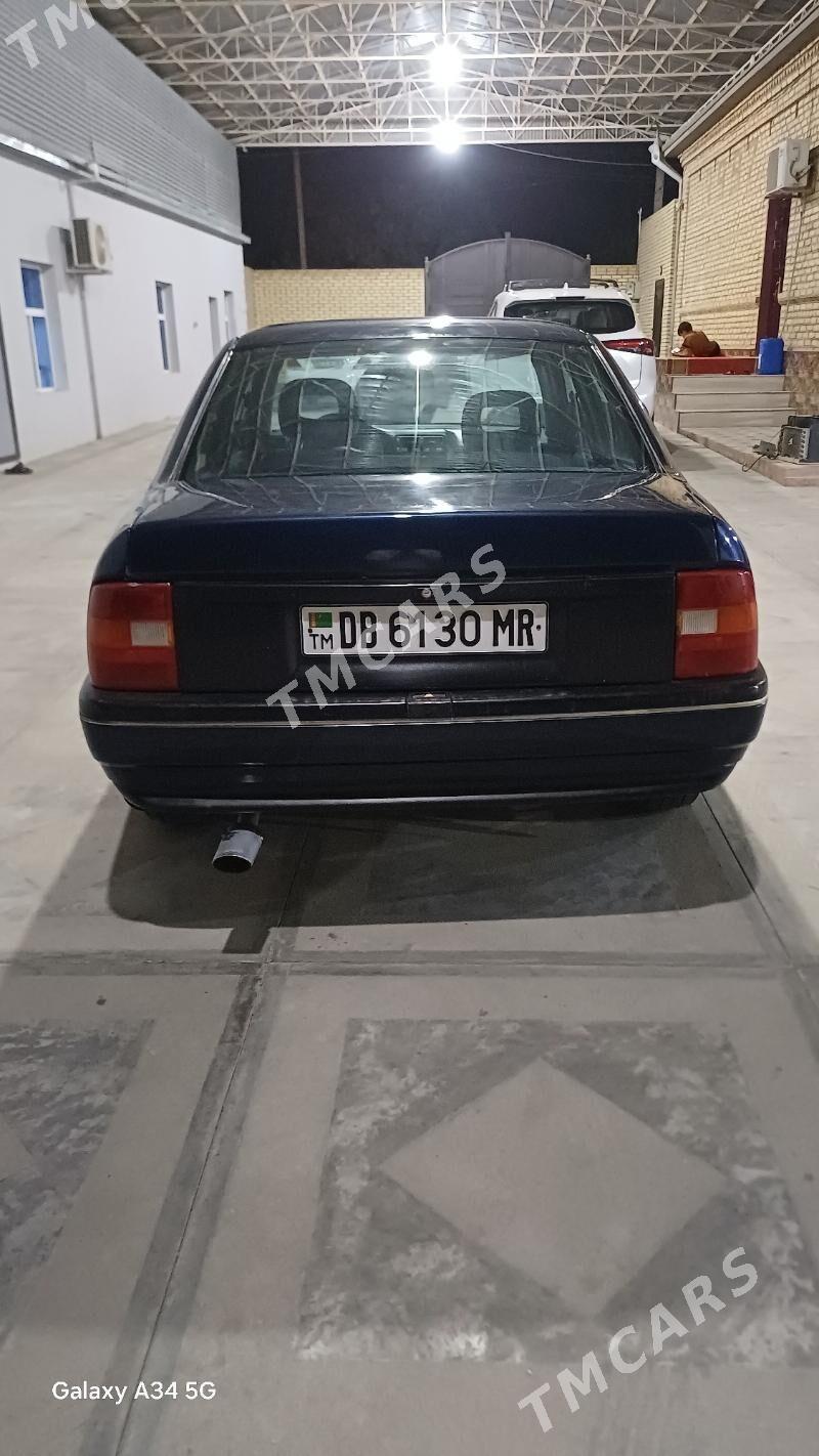 Opel Vectra 1991 - 43 000 TMT - Mary - img 3