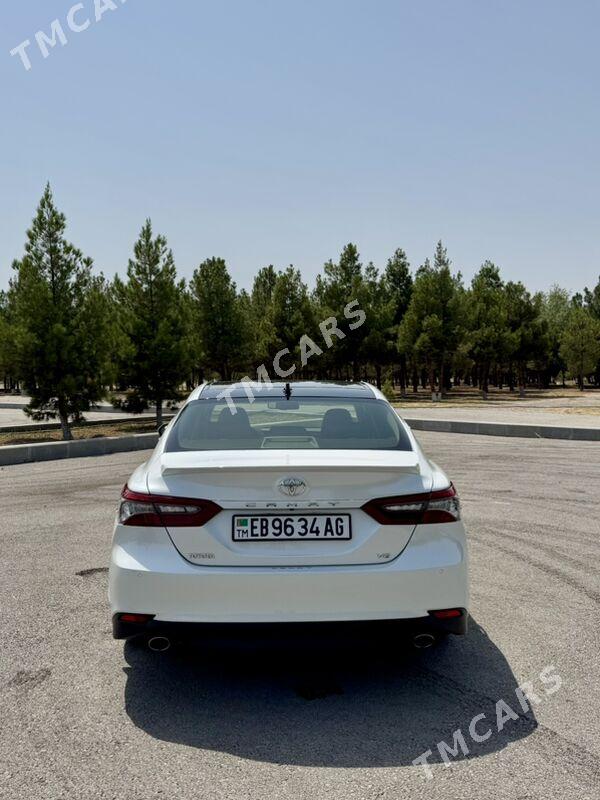 Toyota Camry 2021 - 590 000 TMT - Ашхабад - img 4