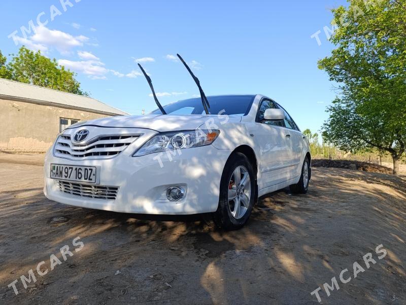 Toyota Camry 2010 - 140 000 TMT - Кёнеургенч - img 9
