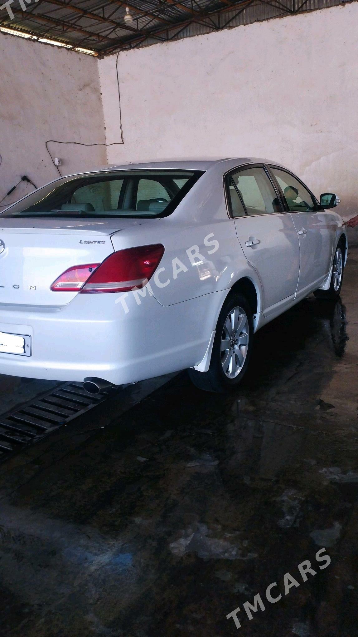Toyota Avalon 2005 - 150 000 TMT - Mary - img 3